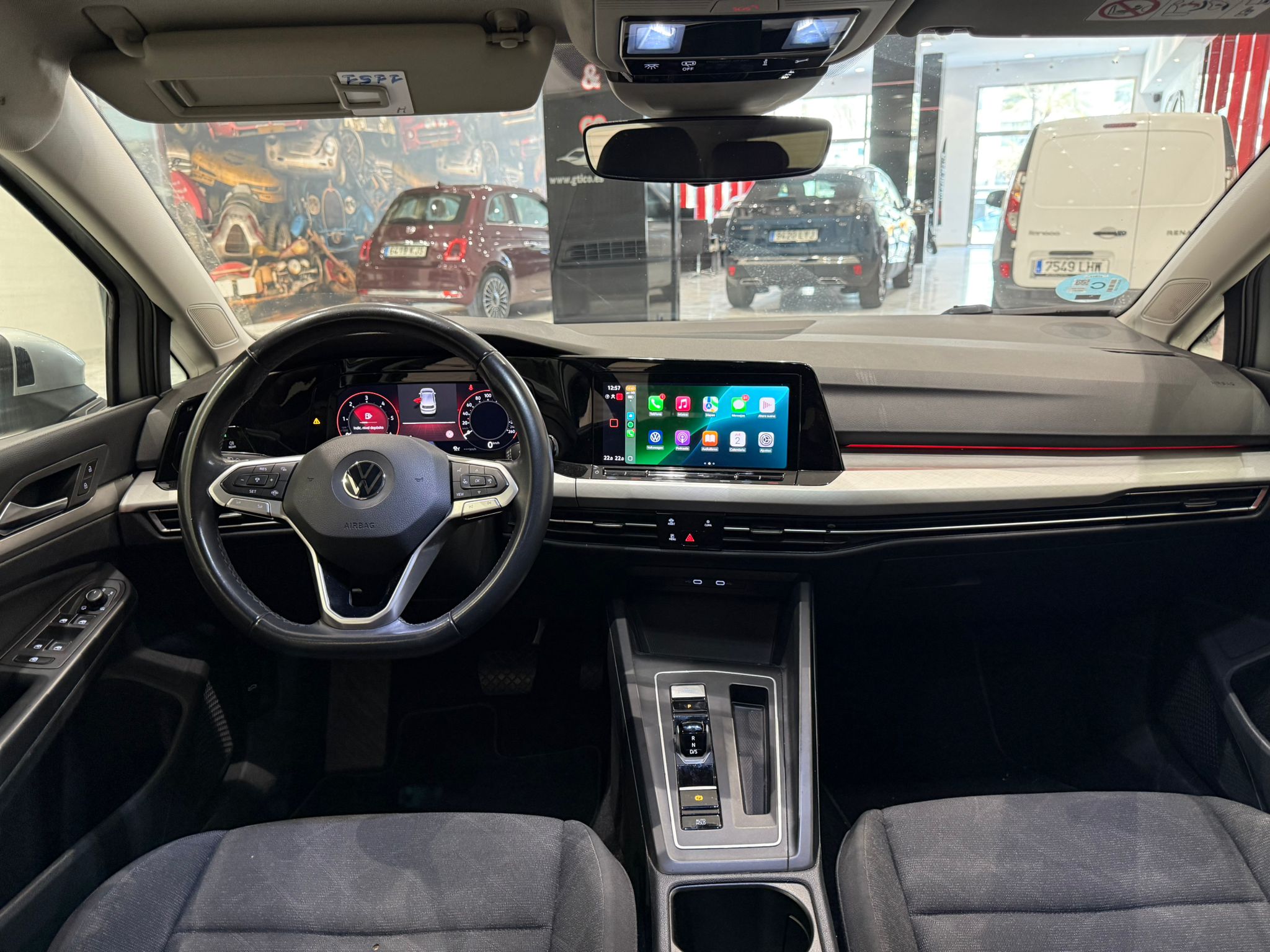 Volkswagen Golf 11
