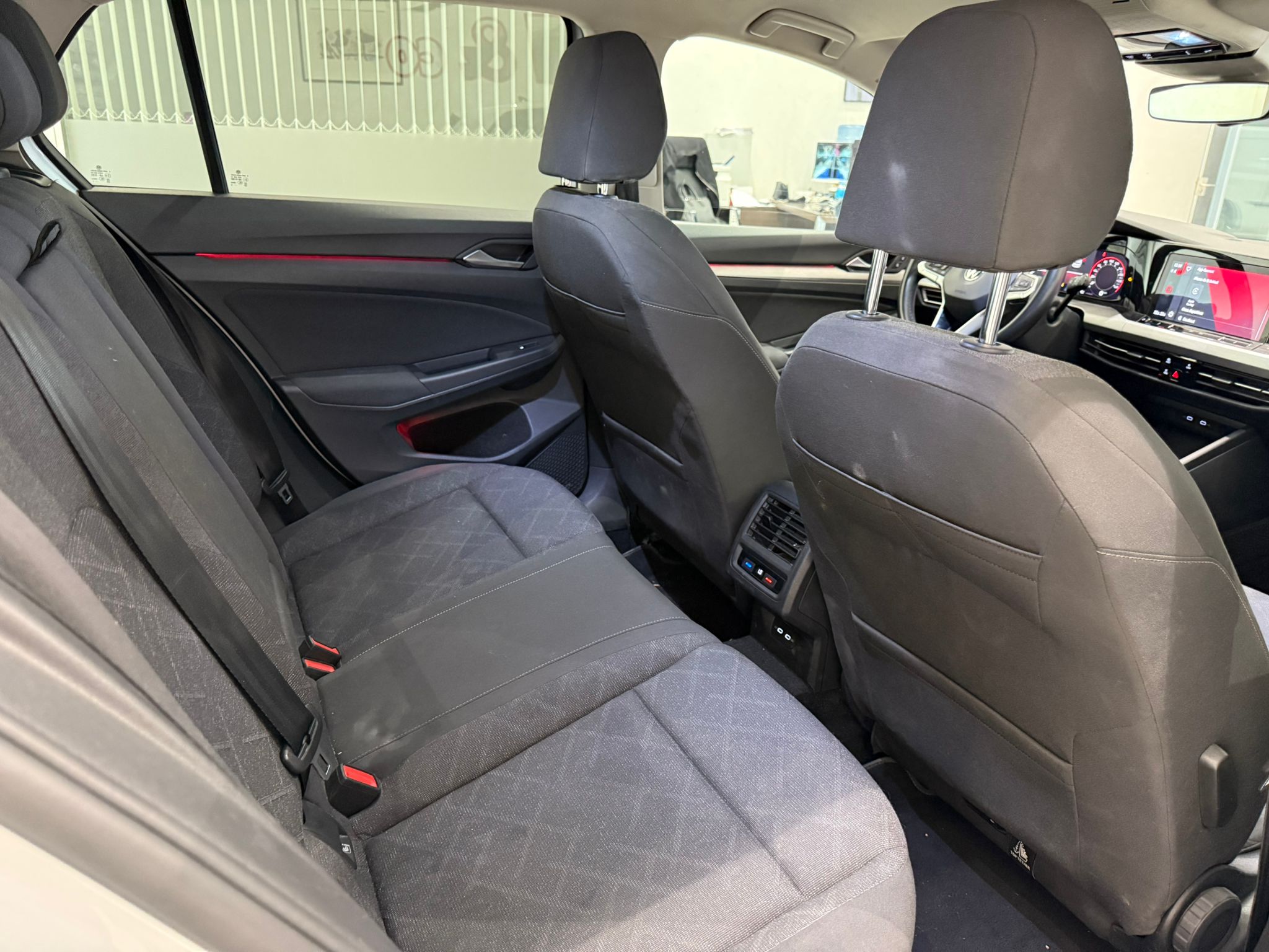 Volkswagen Golf 18