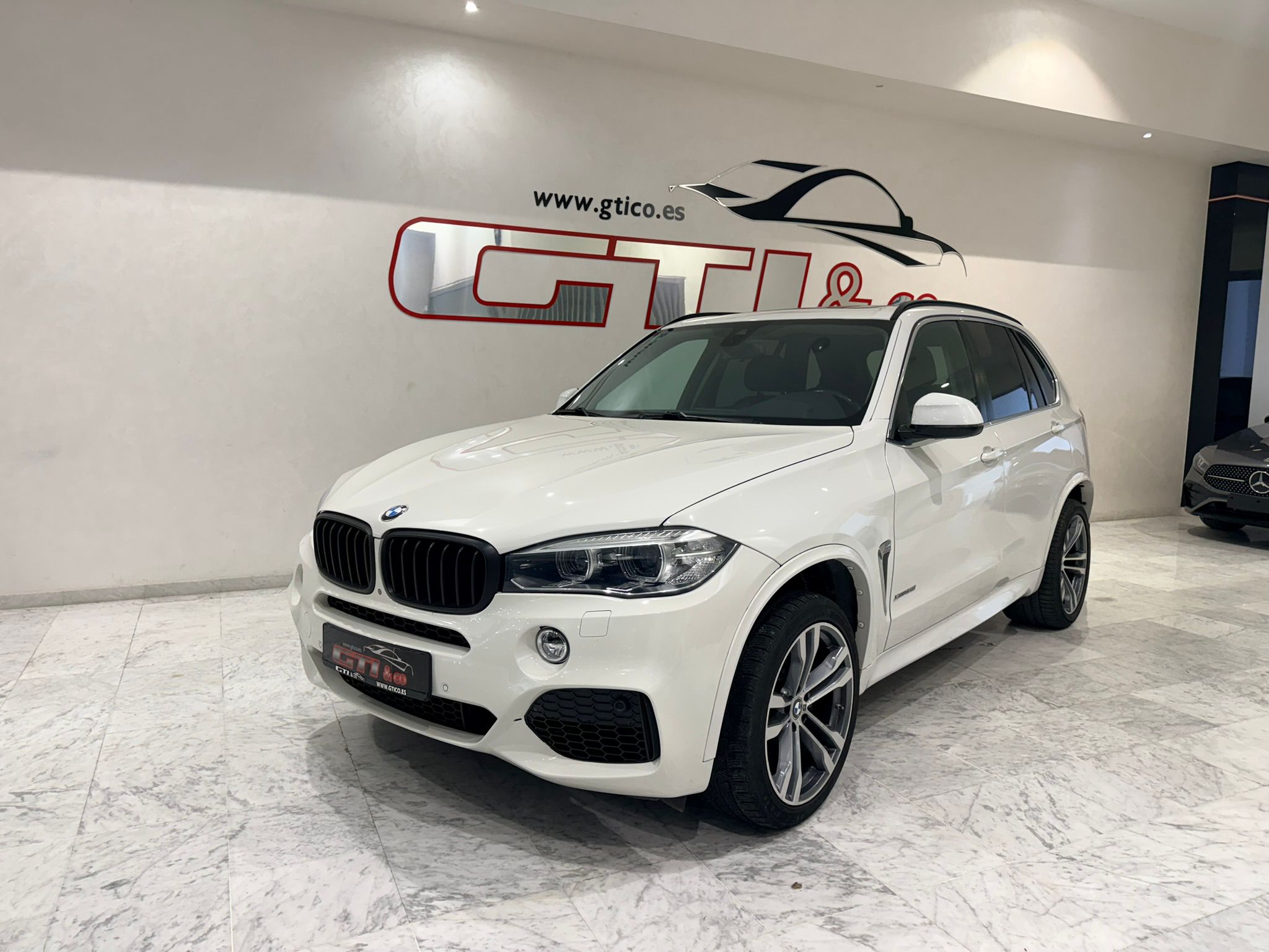 BMW X5 · foto 1