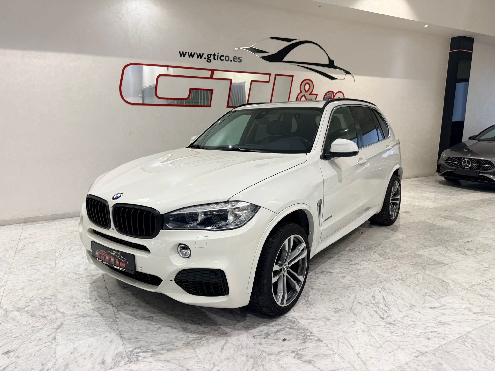 BMW X5 · foto 2