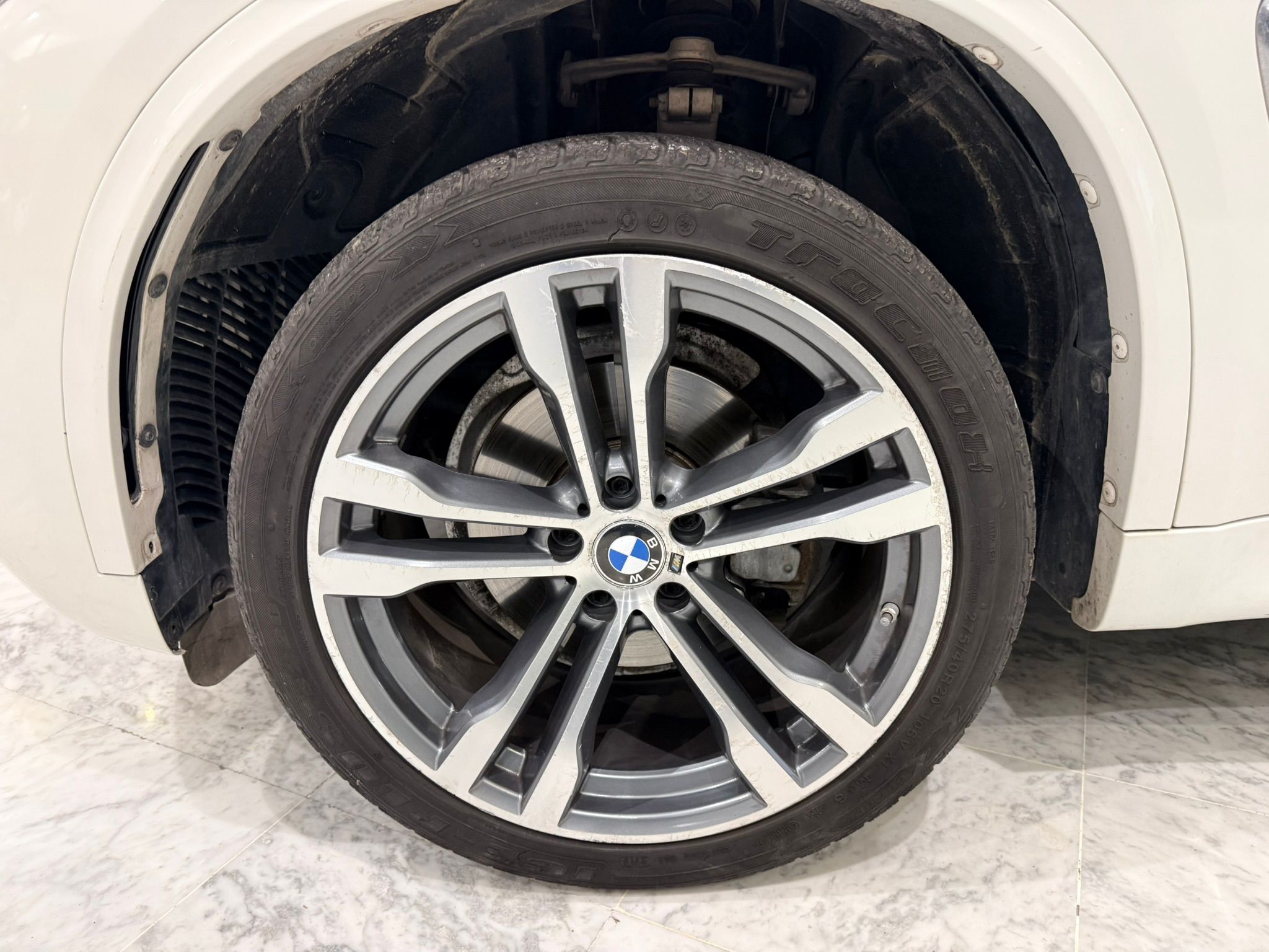 BMW X5 · foto 24