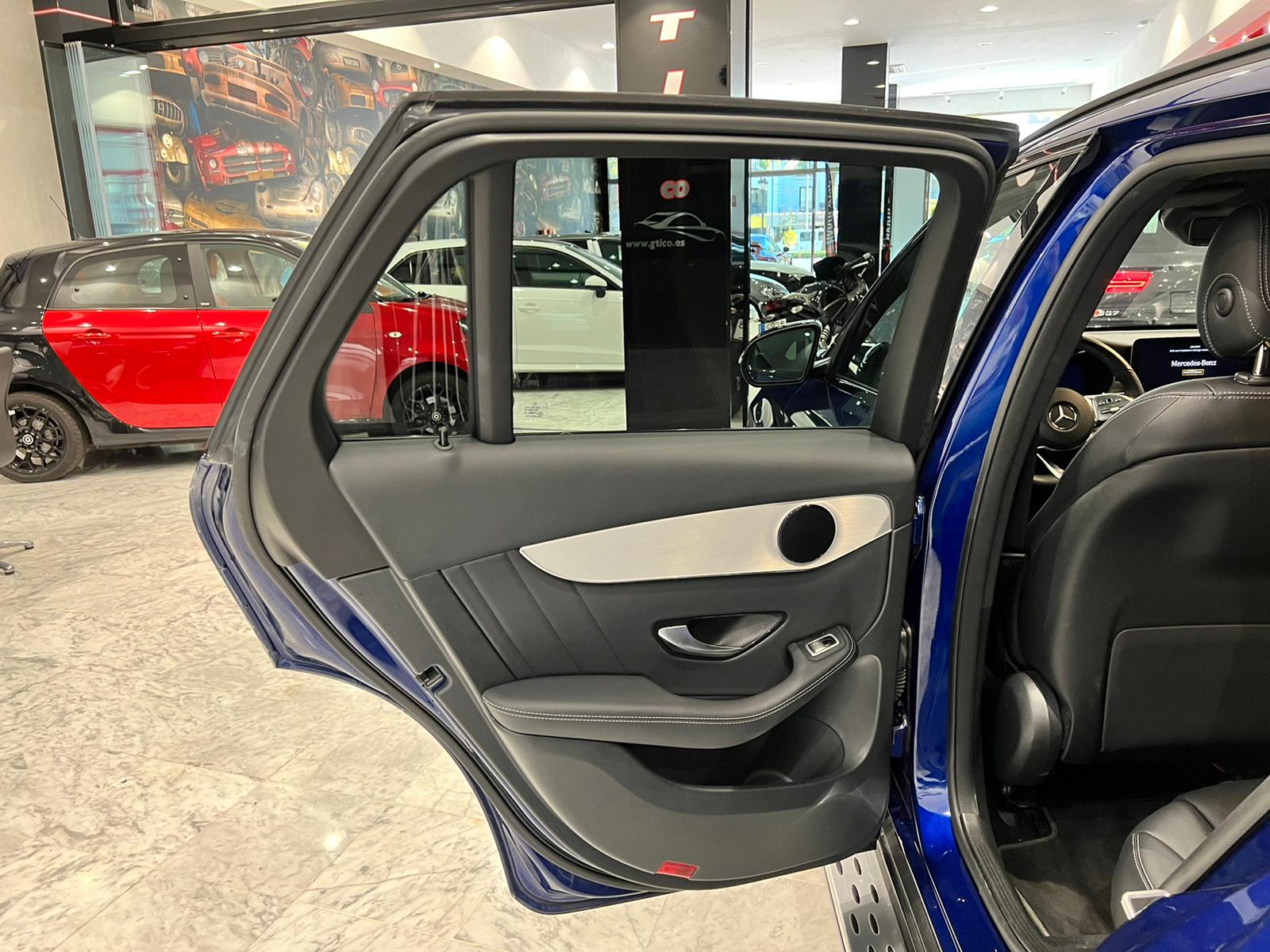 Mercedes-Benz GLC 200 21