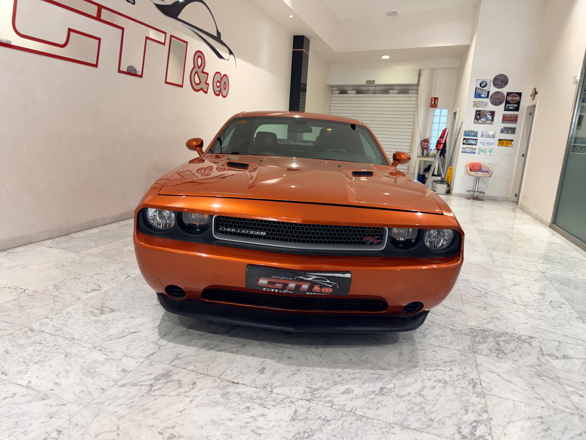 Dodge Challenger 4