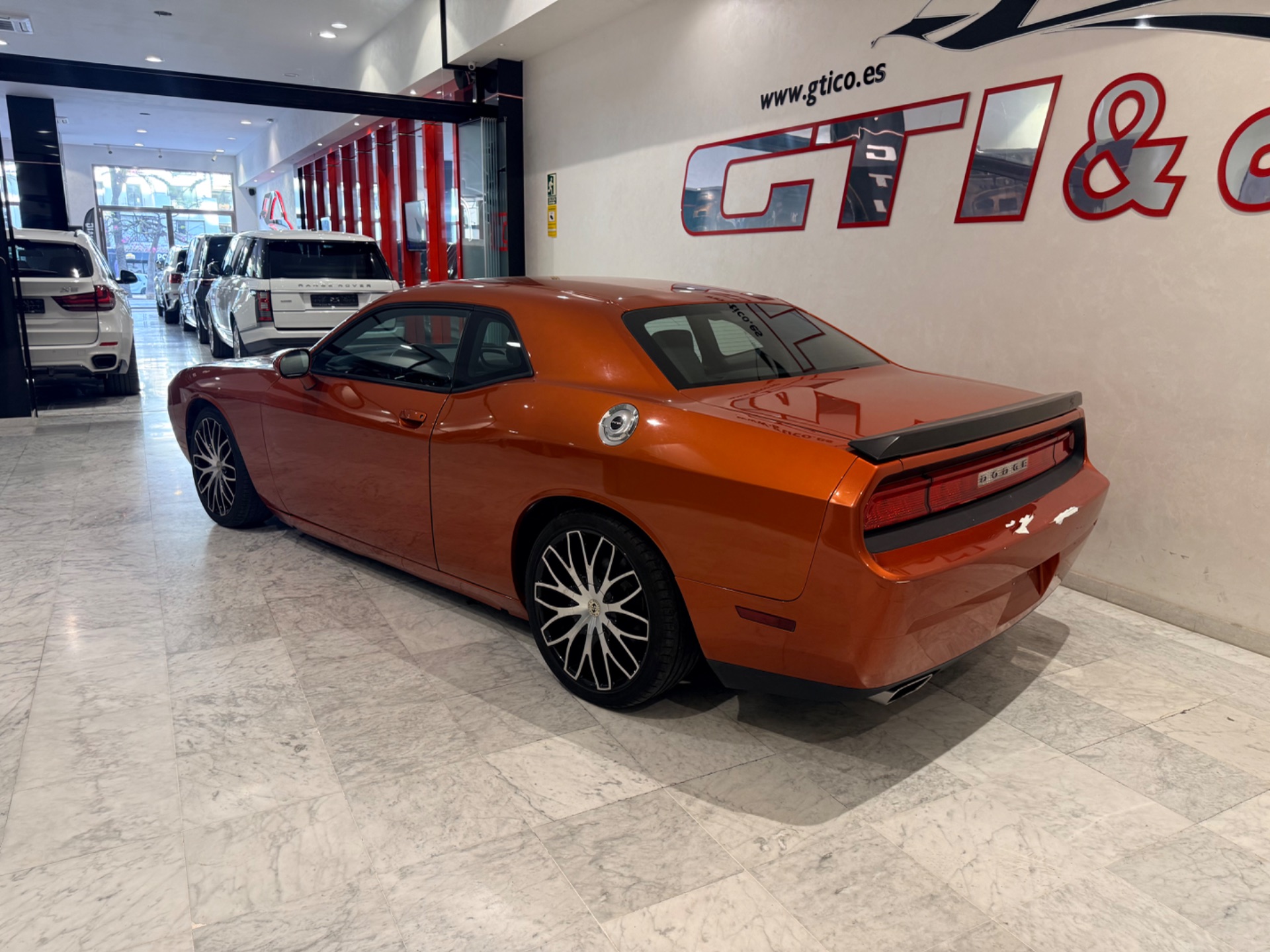 Dodge Challenger 9