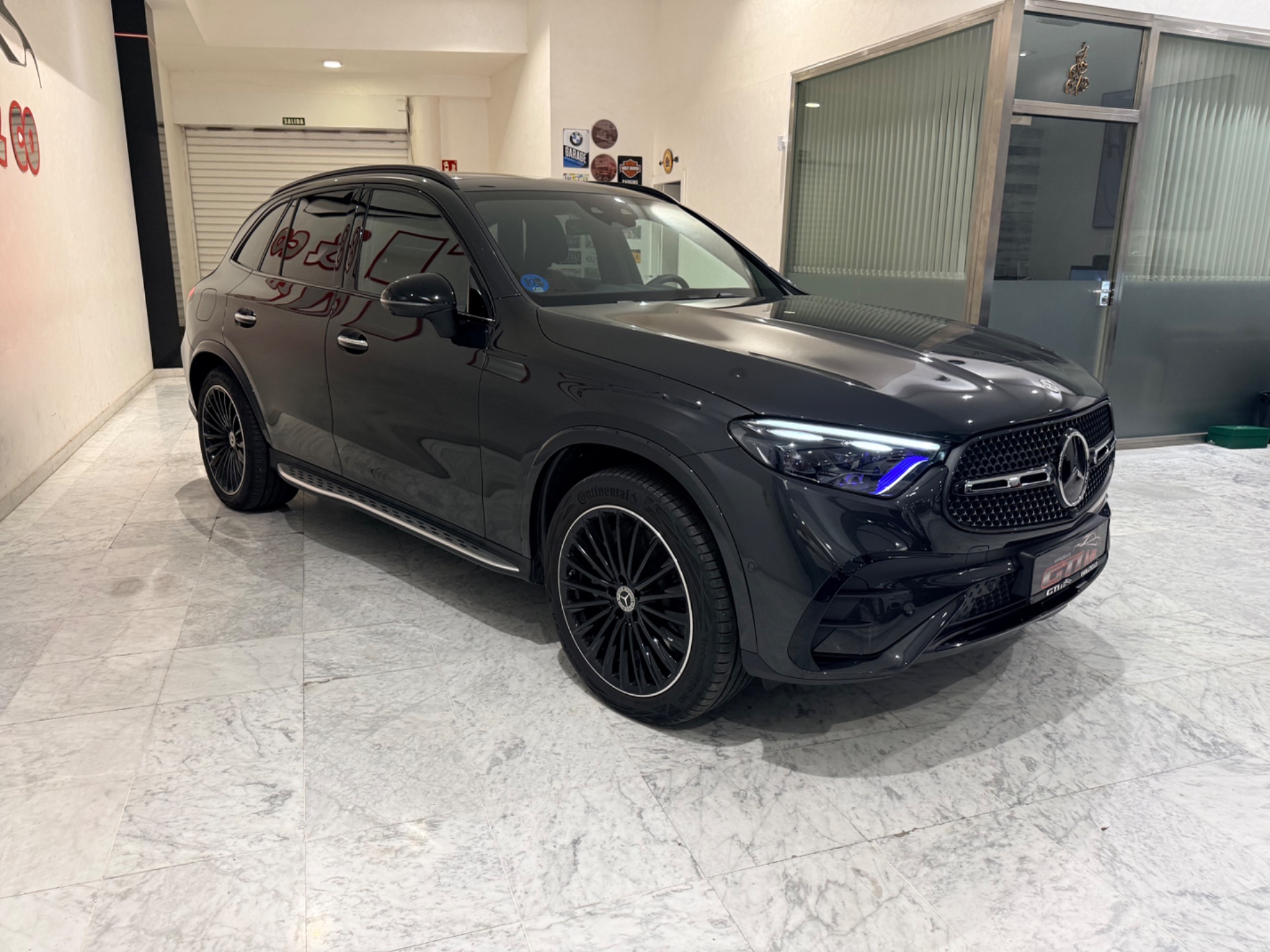Mercedes-Benz GLC 300 3