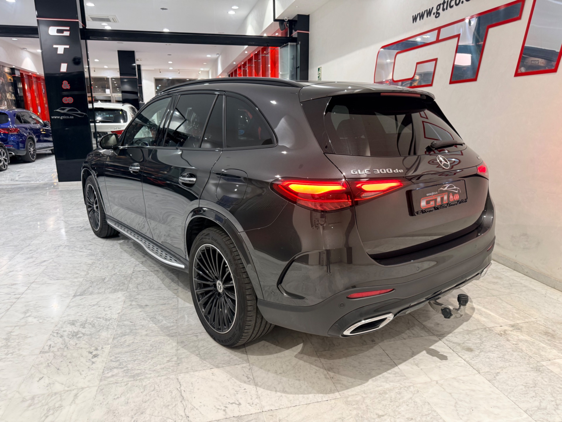 Mercedes-Benz GLC 300 5