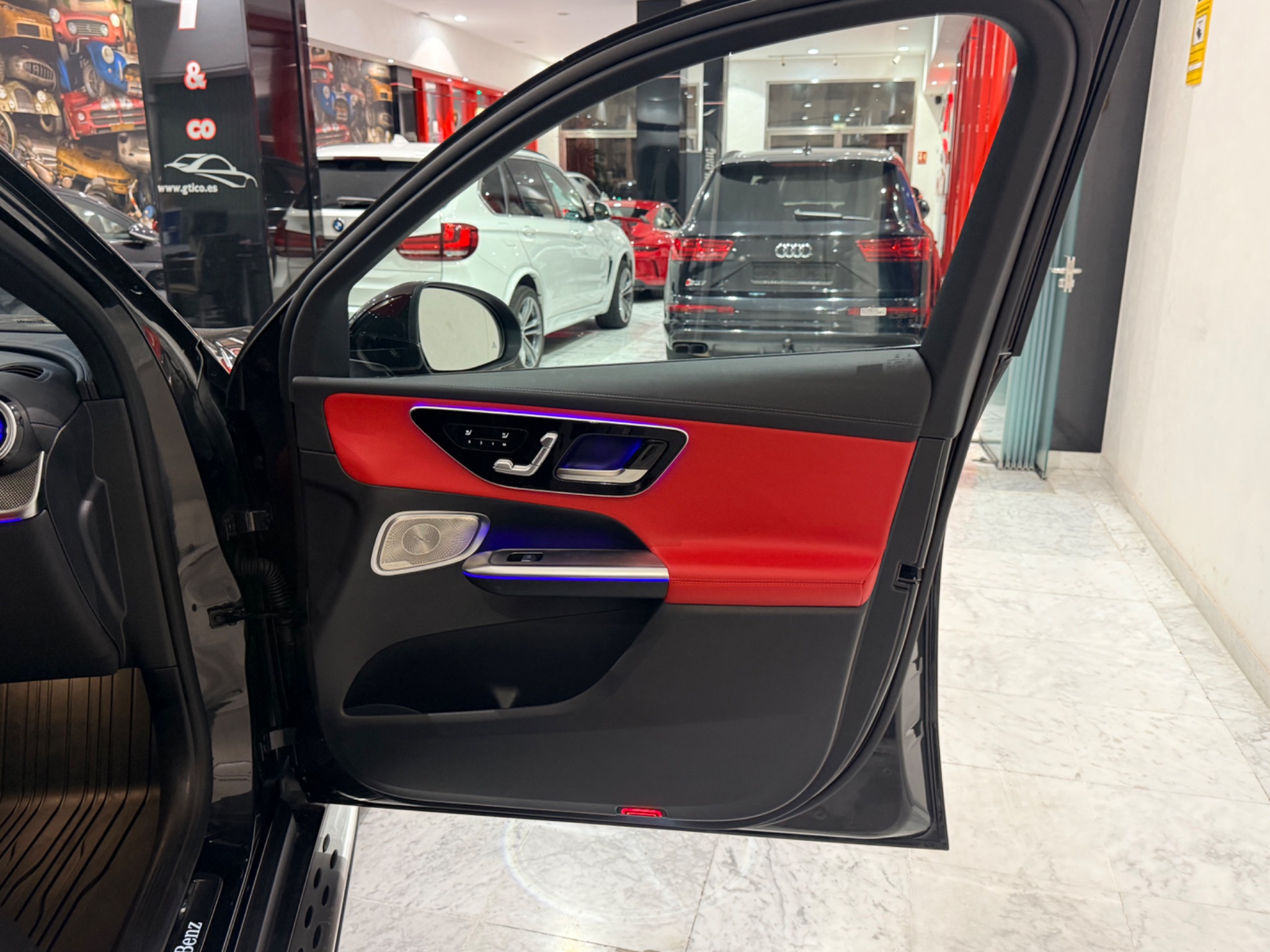 Mercedes-Benz GLC 300 27